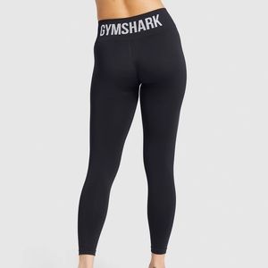 Fit Mid Rise Leggings in black and white